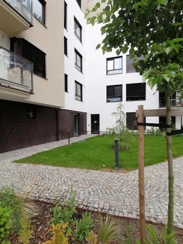 Taman di luar Apartmán VERDE