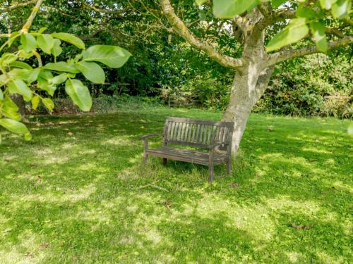 Taman di luar 2 bed in Taunton 41906