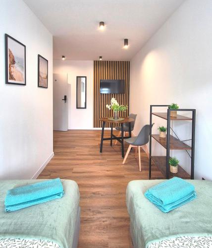 Quo Vadis Aparts by Ronus, Łódź Centrum