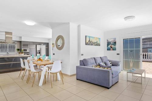 Villa Favorita by Villa Plus