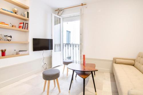 Cute brand-new 1BD apartment - Malasaña R