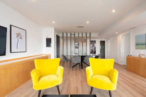 Bright Stylish - 2Bedrooms 2Baths - Salamanca