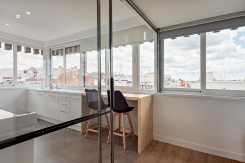 Bright Stylish - 2Bedrooms 2Baths - Salamanca