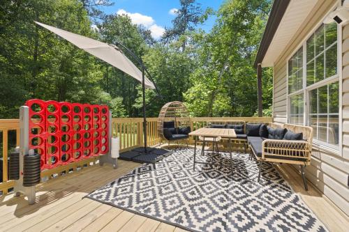Μπαλκόνι ή βεράντα στο 6BD-3BA Designer Oasis - Sleeps 14 - ATL Metro