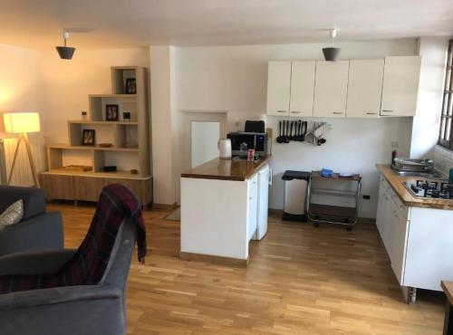 Photo de la galerie de l'établissement Bungalow spacieux, jardin, près de Paris et Versailles, à Bièvres