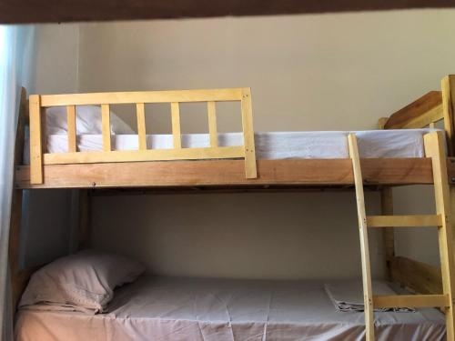 Postel nebo postele na pokoji v ubytování Frida Hostel