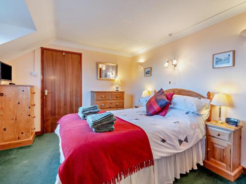 Katil atau katil-katil dalam bilik di 3 bed in Fishguard 37270