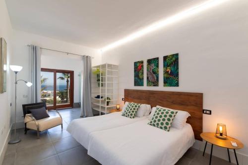 Villa Rodea Cinco by Villa Plus