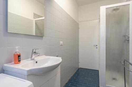 Ένα μπάνιο στο Cremeno Noccoli - spacious family appartment