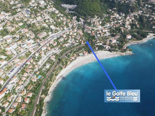 Photo de la galerie de l'établissement Appartement spacieux pour 8 personnes avec Wi-Fi à Roquebrune-Cap-Martin - FR-1-827-43, à Roquebrune-Cap-Martin