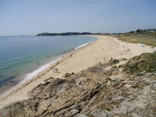 Appartement Duplex, 4-6 pers, près plage, Kerjouanno, parking inclus - FR-1-639-145