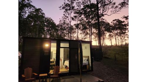 Imagen de la galería de Firefly Tiny House by Tiny Away, en Girvan