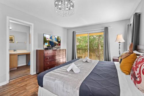 Cozy 4 Bedroom Townhome 2512 photo 21