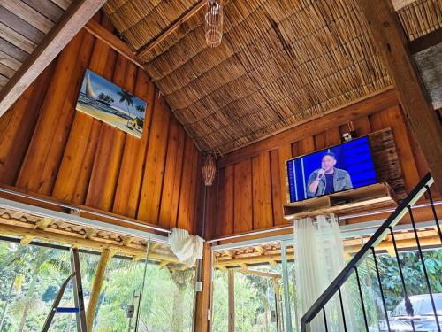 TV/Unterhaltungsangebot in der Unterkunft Chalé das Pedras - Refúgio de Paz em meio à Natureza