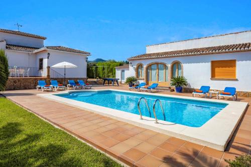 Villa Caseta Pearl by Villa Plus