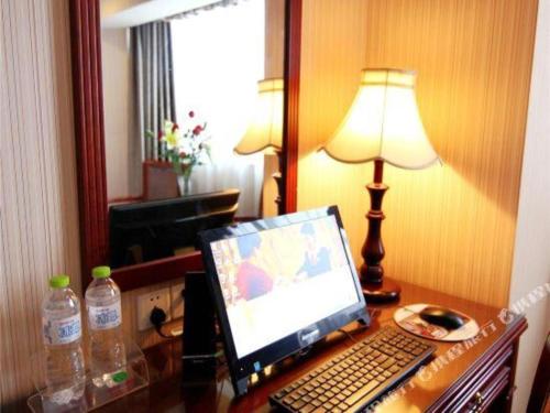 TV o dispositivi per l'intrattenimento presso Vienna Hotel Nanning Train Station