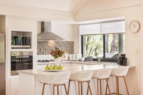 Η κουζίνα ή μικρή κουζίνα στο Peppermint Retreat - perfect rural getaway