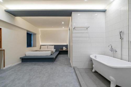 Ένα μπάνιο στο Gangneung (Jeongdongjin) Jeongdongjin Motel