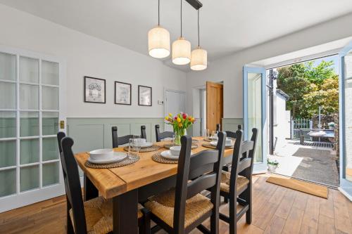 Fotografie z fotogalerie ubytování Gorgeous Windermere Home - 3 Bedrooms v destinaci Windermere