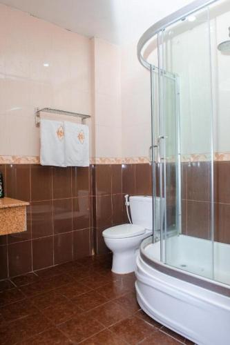 Ванная комната в Ngoc Giau Hotel