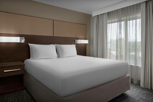 Residence Inn by Marriott Jacksonville South Bartram Park Image