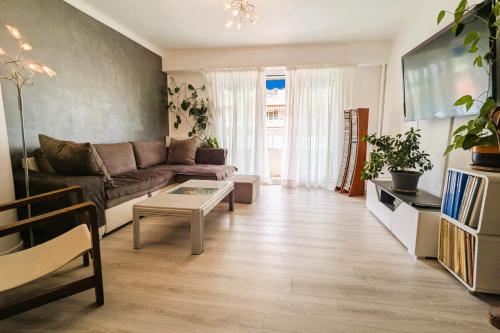 Comfortable 1 bedroom apartment - city center