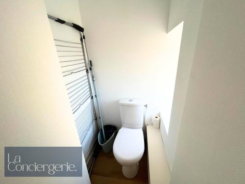 Photo de la galerie de l'établissement Le Maréchal - LaConciergerie - Poitiers Centre, à Poitiers