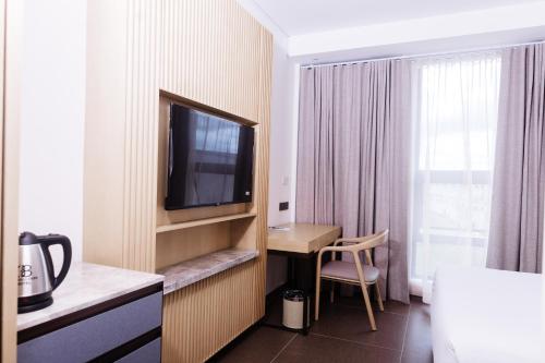 ハボローネにある38 on Boulders Hotelのギャラリーの写真