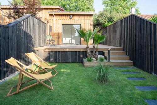 Maison du Lac, en bord de canal à Cazaux