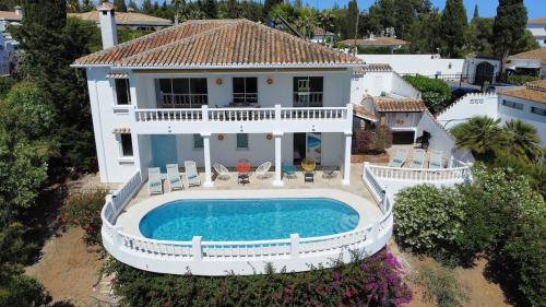 Luxury Villa - Pool - Sea Views - El Chaparral