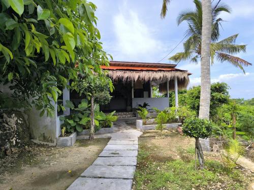 Giardino di Sun Grace Penida Cottage