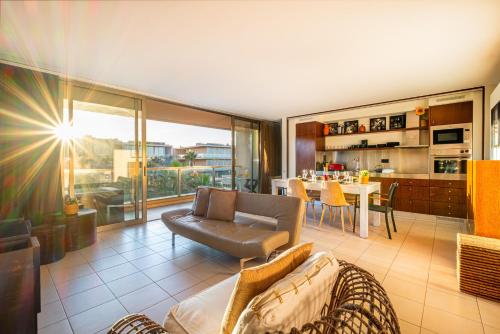 Salgados Beach - 2 Bedroom Apartment