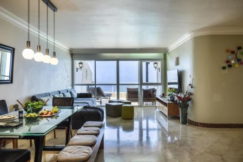 Mamad Netanya Panoramic Sea-View 4BR Apt