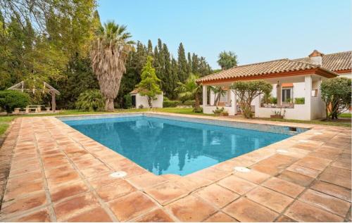 Family country house with pool in Conil
