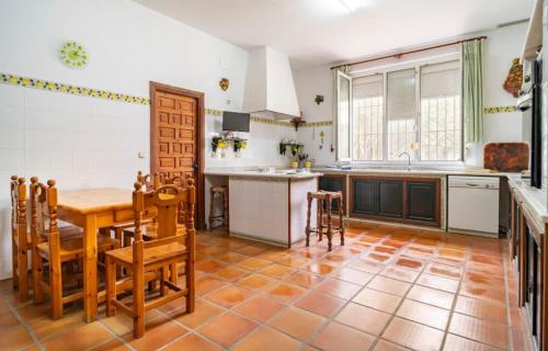 Family country house with pool in Conil