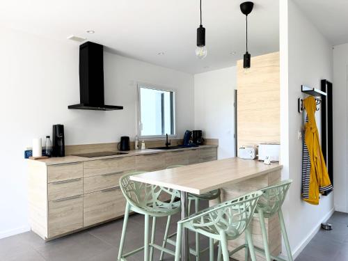 La baie, maison neuve proche des plagesMaison neuve, proche des plages, Mousterlin