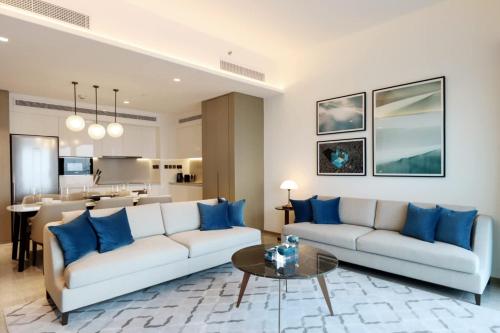 Livbnb - Premium 3BR with Burj Skyline View