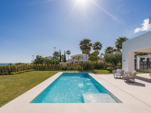 Luxury Villa in Marbella with Panoramic Sea Views & Large Garden