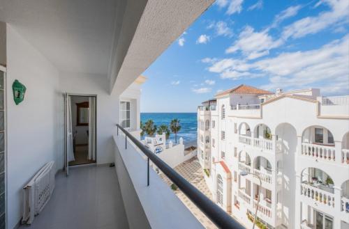 5 Chaparil Beach, Flat 3 with Sea Views