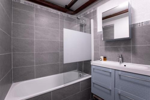 Photo de la galerie de l'établissement Modern and functional Studio in Lille old town, à Lille