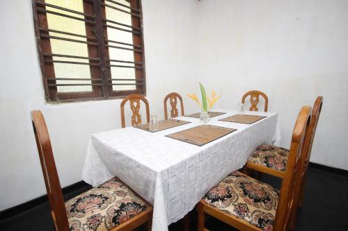 Gallery image of Kodi Beach Home in Galle