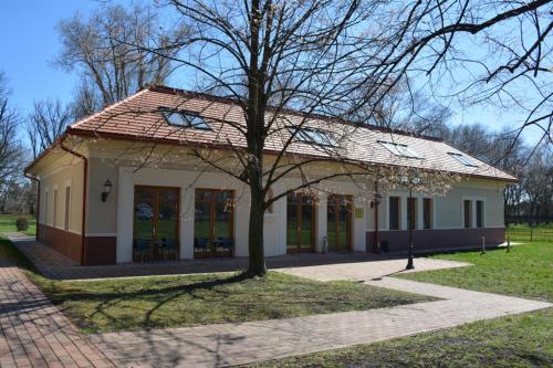 Elixbeer Kastély Sörház és Vendégház