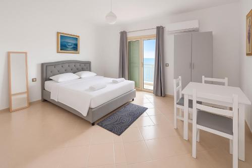 360° View Apartments