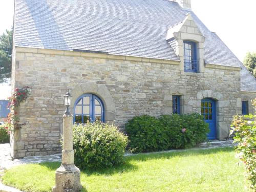 GWEVAZIG - Maison de Pays, Jardin Clos - S22