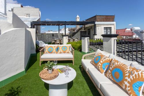 Genteel Home Casa Augusto Plasencia Terrace