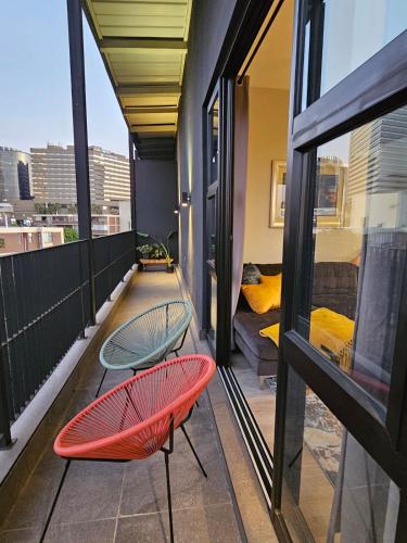 Μπαλκόνι ή βεράντα στο Chic Studio with Panoramic Sandton Views