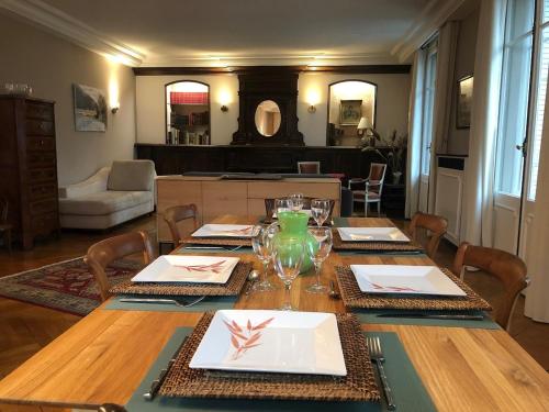 Appartement T4 121 m2 Georges 1er centre-ville 3 chambres