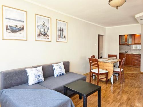 visit baltic - przy Placu Wolności z balkonem