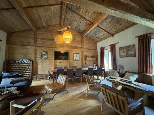 LE FRANIER Splendide Chalet en Montagne - 12pers