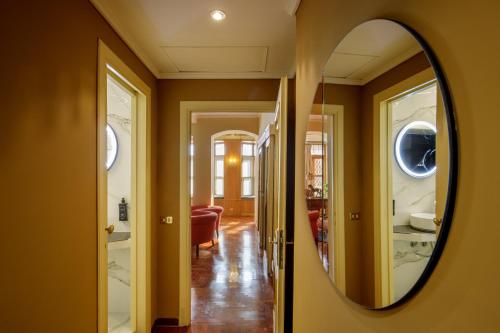 Condotti Spanish Steps Ambassador Apartment